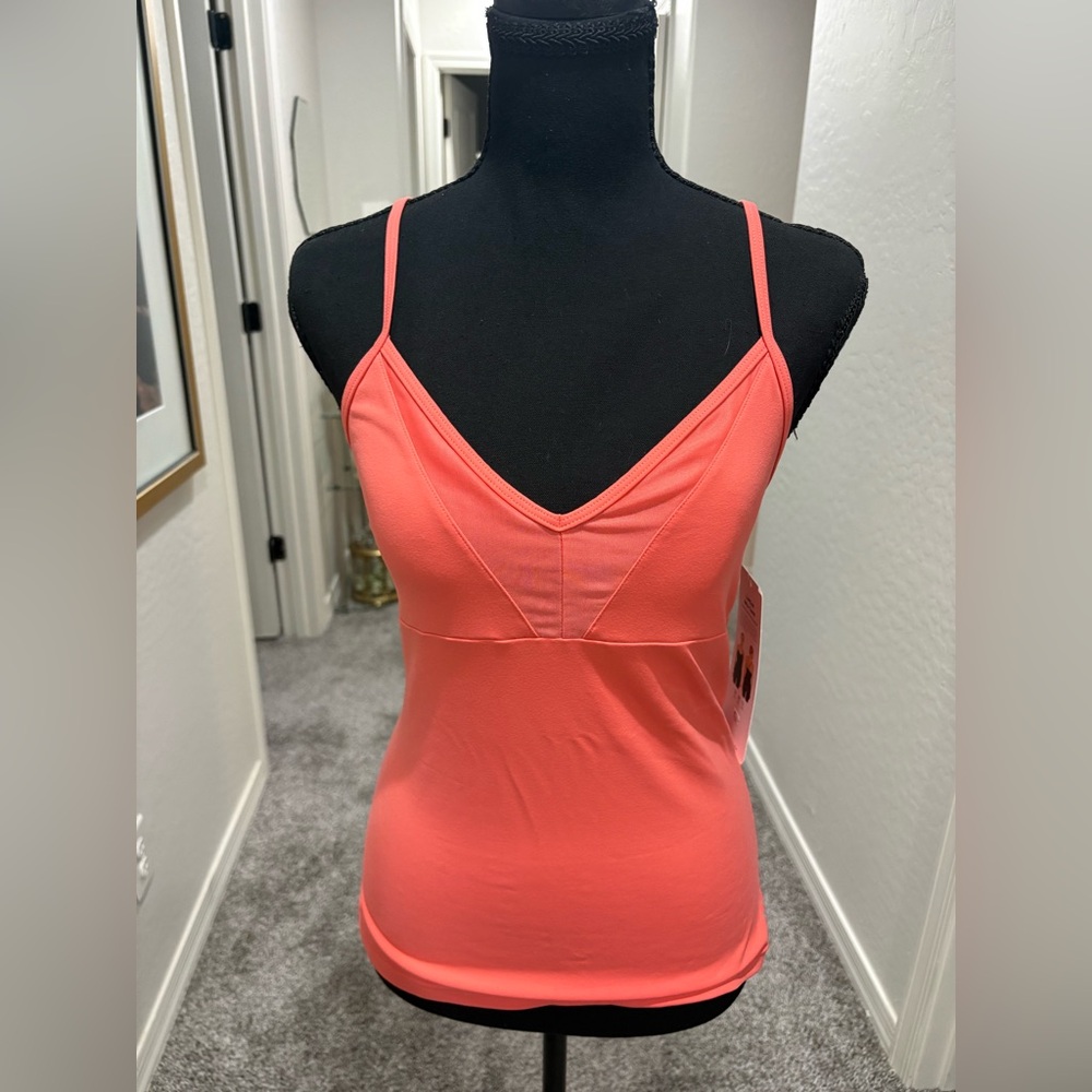 New with tags ALO Yoga Vibrant Coral Spaghetti Strap Top